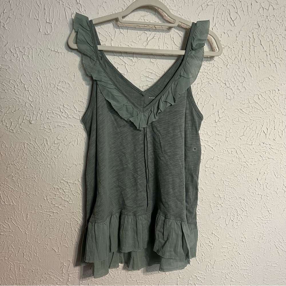 American Eagle Womens Ruffle (NWT) Hemline and V-Neck tank Top Sage Green